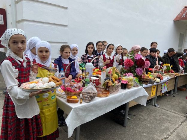 Осенняя ярмарка “Дары осени”.